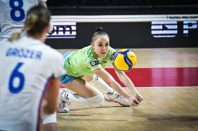 Emi Jurič | Emi Jurič bo kariero nadaljevala v ZDA. | Foto VolleyballWorld