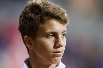 Jabolko ne pade daleč od drevesa: Luka Zahović trese mreže