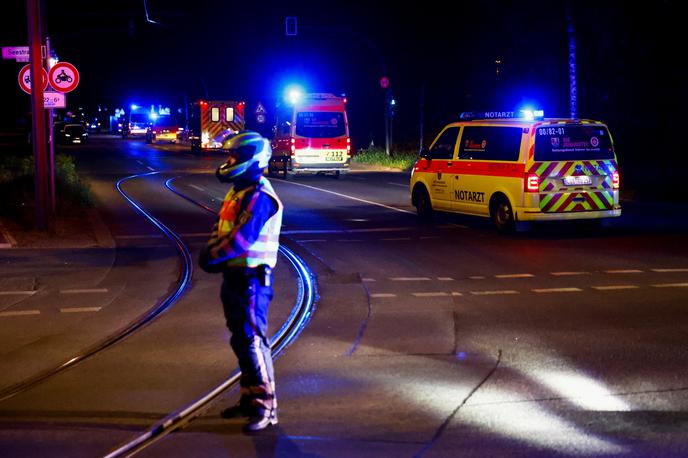 Ebola, pacient, Berlin | V Nemčiji se je na podlagi ameriške prošnje nemški vladi za pomoč začelo zdravljenje ameriškega zdravnika, ki se je med delom v bolnišnici v DR Kongo okužil z ebolo. | Foto Reuters