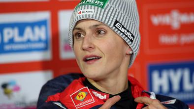 Eva Pinkelnig zapustila bolnišnico, vrat smučarskih skokov ne zapira