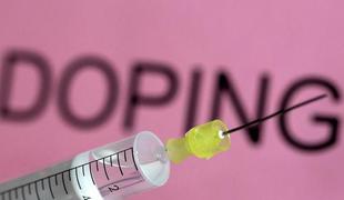 Pet ruskih atletov priznalo jemanje dopinga