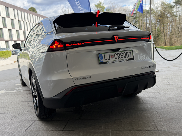 Tehnično sta najpomembnejša avtomobila oba električna modela deepal 05 in deepal 07.  | Foto: Gregor Pavšič