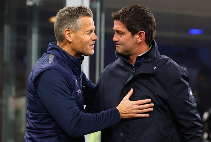 Cristian Chivu je moral priznati premoč Kjetilu Knutsenu. | Foto: Reuters