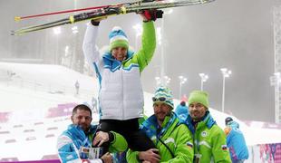 "Bravo slovenski olimpijci!!! Peter, Vesna, Teja!!! Komaj čakam hokejiste"