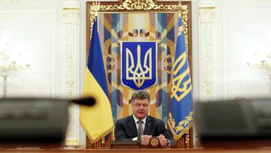 Ukrajinski predsednik separatistom ponuja roko sprave