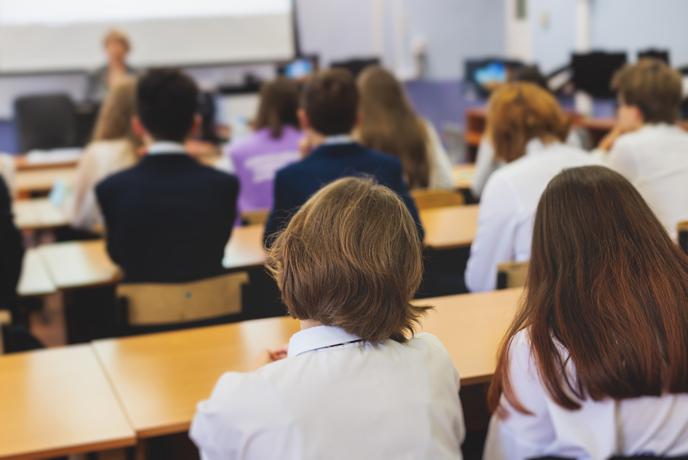 Na ljubljanski OŠ odsotnih 300 otrok: NIJZ preiskuje vzrok
