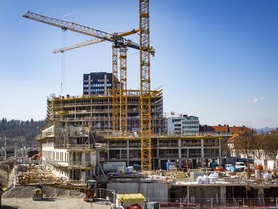 Na ljubljanski železniški postaji nadaljevanje gradnje novega nadhoda