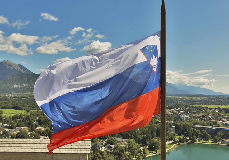 Zastava. Slovenija. Slovenska zastava. | Foto: Shutterstock