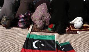 Nove libijske oblasti pozvale borce v Tripoliju, naj se vrnejo domov