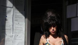 Amy ne bo kot Tupac