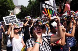 Zgodovinski premik v Aziji: Tajvan legaliziral istospolne poroke