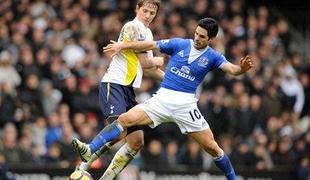 Arteta še pet let pri Evertonu