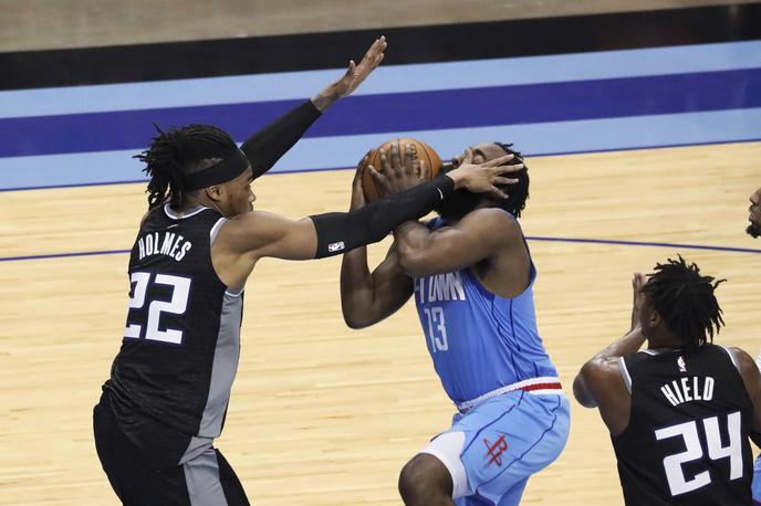 James Harden | Rakete iz Houstona so v domači dvorani pred 3200 navijači leto 2020 sklenile z zmago proti Sacramento Kings (122:119). | Foto Guliverimage/Getty Images