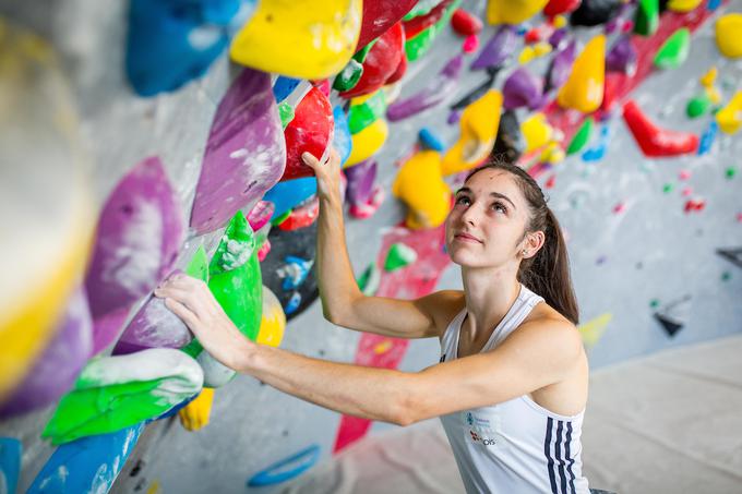 "Pri plezanju je glava včasih pomembnejša od fizične pripravljenosti. Meni to k sreči ne povzroča večjih težav." | Foto: Žiga Zupan/Sportida