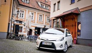 Toyota yaris hybrid HSD