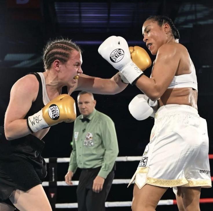 "Se mi zdi, da bi najboljša različica Eme to Cecilio lahko premagala." | Foto: Alamy