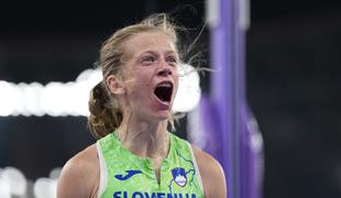 Tina Šutej na SP osvojila prvo odličje, Guček 14. v polfinalu