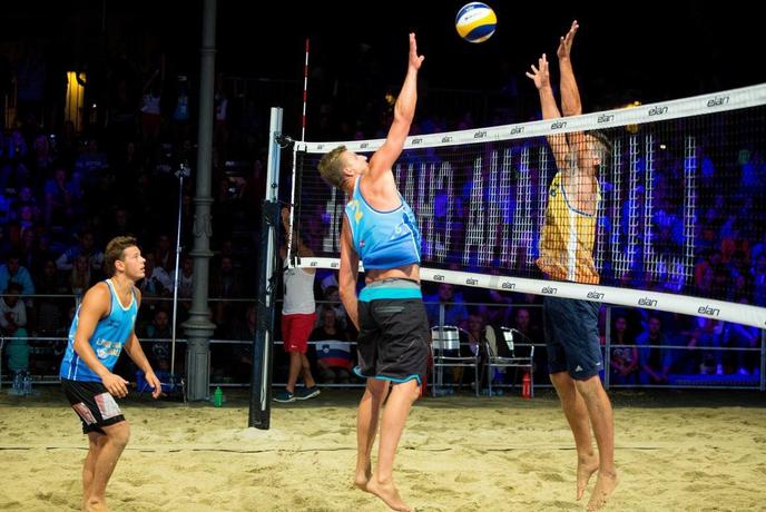 Danes vrhunec na ljubljanski plaži: Slovenci v boju za najvišja mesta (foto)