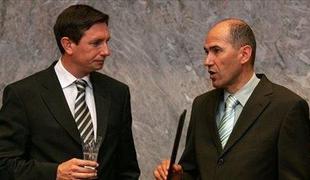 "To ne pelje nikamor ne s Pahorjem ne z Janšo na čelu"