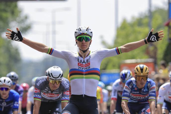 Tadej Pogačar, Dofineja 2025 | Tadej Pogačar je dobil ciljni sprint v prvi etapi 77. Kriterija po Dofineji. | Foto Guliverimage