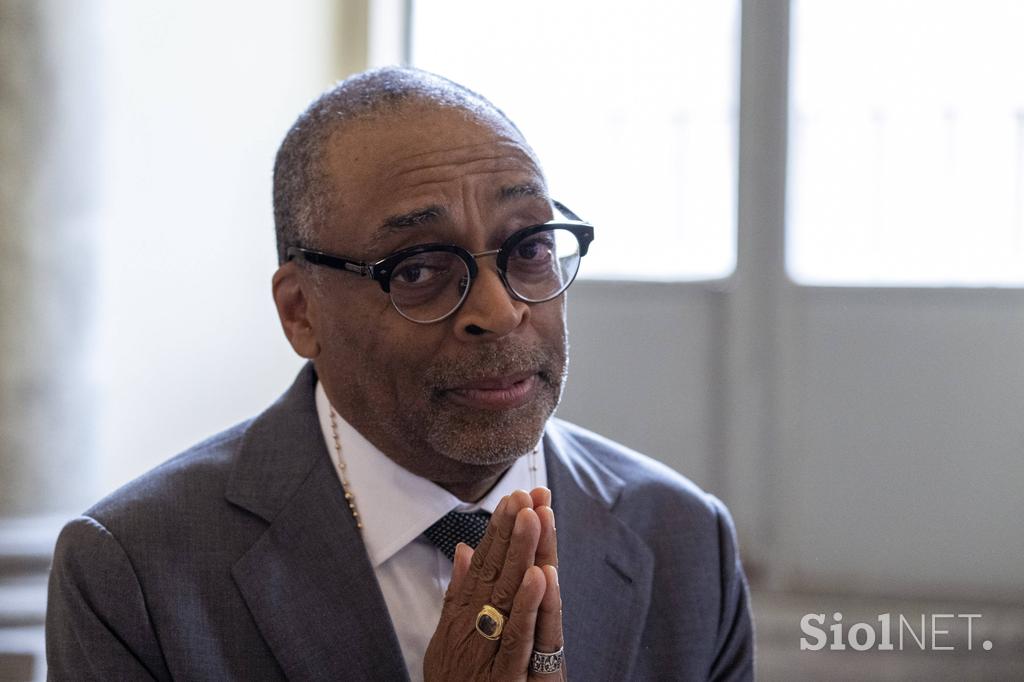 Sprejem filmskih zvezdnikov pri papežu Leonu XVI. v Vatikanu