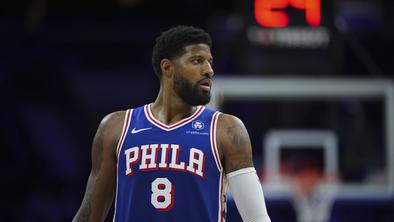 Zvezdnik lige NBA Paul George prestal operacijo levega kolena