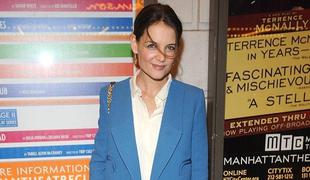 Gola Katie Holmes ena izmed najbolj seksi žensk