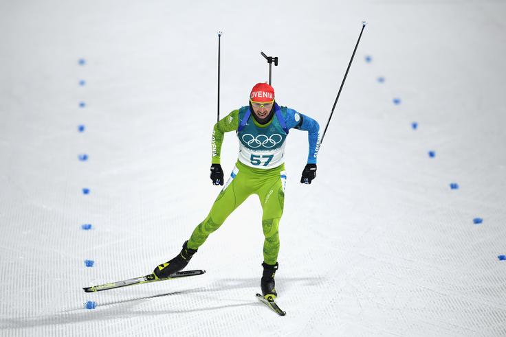 Tako je Jakov Fak v četrtek drvel srebrni medalji naproti. | Foto: Guliverimage/Getty Images