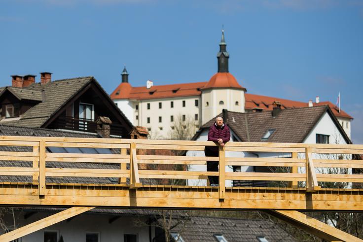 V Škofji Loki se počuti najbolje. | Foto: Grega Valančič