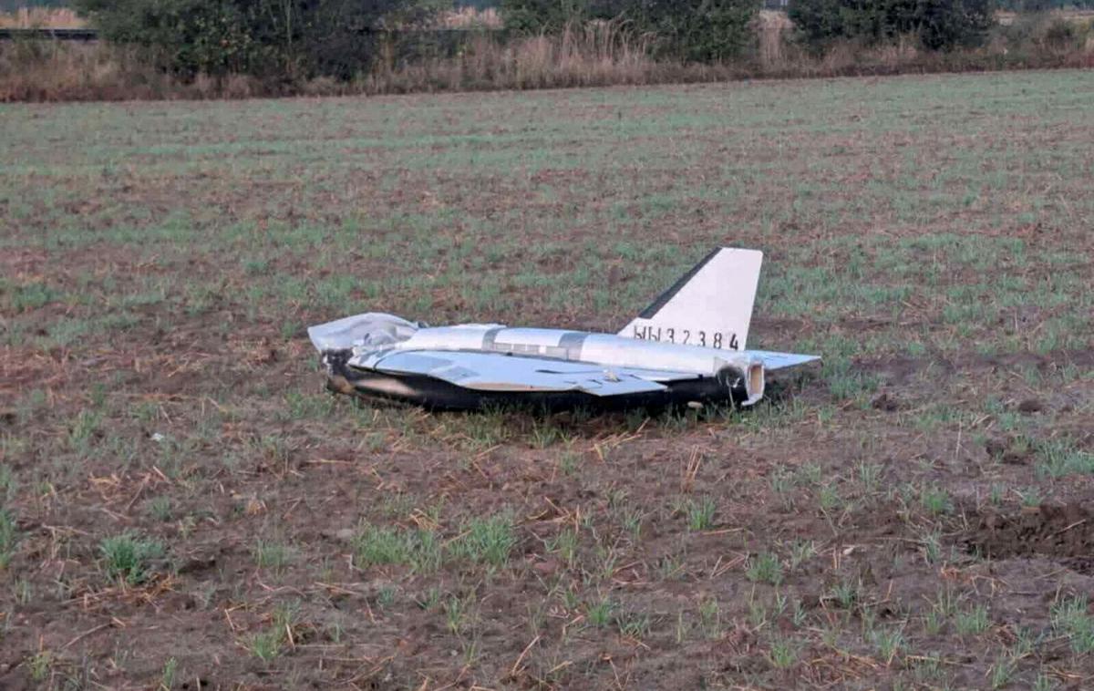 Dron, Rusija, Poljska, brezpilotni letalnik | Eden od sestreljenih ruskih dronov, ki so poleteli nad Poljsko. Šlo naj bi za tako imenovani kamikaze dron tipa gerbera, ki je zgrajen iz stiropora in lesa, Rusija pa jih med napadi na Ukrajino pogosto uporablja kot vabo za sisteme zračne obrambe. | Foto Reuters