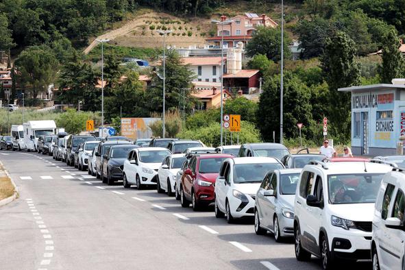 Prometnoinformacijski center opozarja na gnečo
