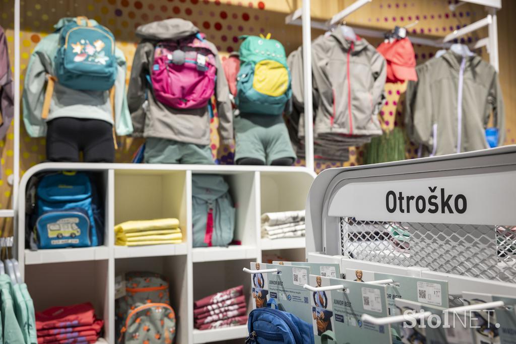Urška Ahac, Intersport, pohodništvo