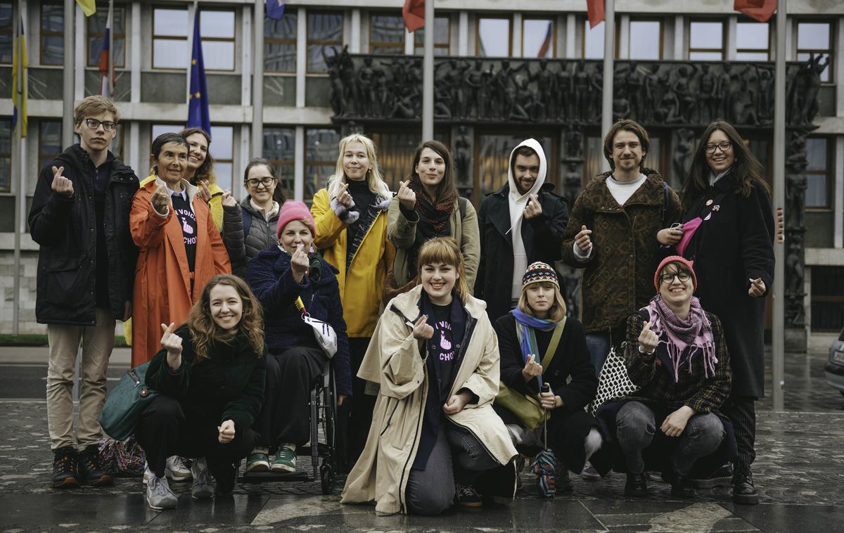 Inštitut 8 marec v začetek zbiranja milijon podpisov za vseevropsko kampanjo za varen in dostop splav | V številnih evropskih državah se kampanja šele dobro začenja, gibanje pa želi Evropski uniji poslati jasen signal, da je treba ukrepati in zaščiti več kot 20 milijonov žensk, ki nimajo dostopa do varnega splava. | Foto Katarina Kolenc