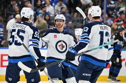 Winnipeg Jets ugnali Nashville in še naprej vodijo v NHL