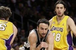 Vujačić odlično zaustavil Ginobilija