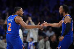 NY Knicks pometli s Philadelphio in napredovali med najboljše štiri