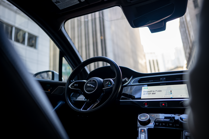 Waymo | Pri Waymu za volanom ne sedi nihče. | Foto Waymo