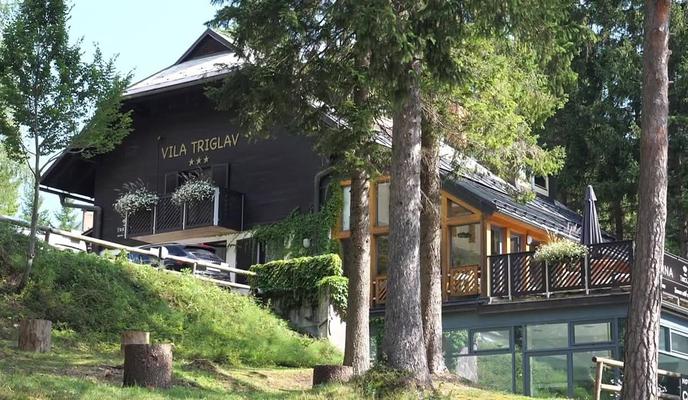 Ena najboljših lokacij v Kranjski Gori ima novega lastnika