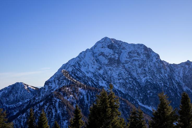 Storžič je zahteven cilj že poleti, pozimi v snegu pa je skoraj alpinistični vzpon. | Foto: Matej Podgoršek