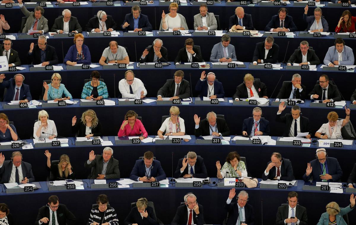 Evropski parlament, evroposlanci, evropski poslanci, glasovanje, Strasbourg | Foto Reuters