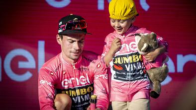 Rogliča častijo v Amsterdamu in "nadlegujejo" z vprašanji o Touru