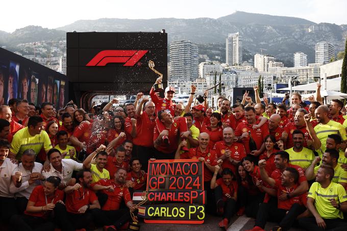 V ekipi Ferrari so bili presrečni. | Foto: Reuters
