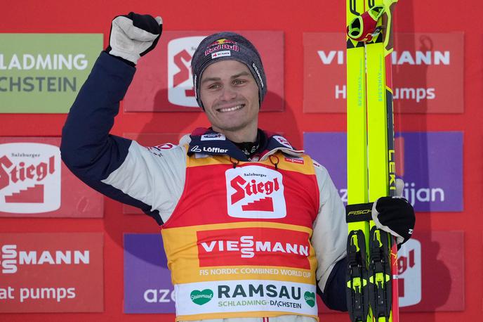 Johannes Lamparter | Johannes Lamparter je po sredinem padcu in poškodbi noge že prestal operacijo. | Foto Guliverimage