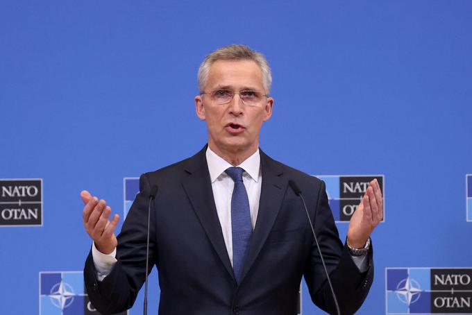 Jens Stoltenberg ostaja generalni sekretar Nata do konca leta 2023.  | Foto: Reuters