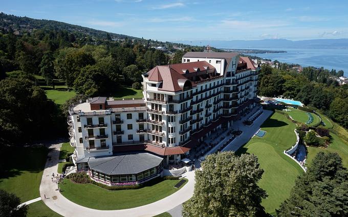 Nemška delegacija je zakupila celoten hotel na obali Ženevskega jezera. | Foto: spletne strani hotelov