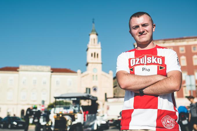 Tudi Antonio iz Bosne in Hercegovine napoveduje zmago Vatrenih. | Foto: Grega Valančič/Sportida