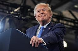 Tik pred začetkom si je Trump premislil