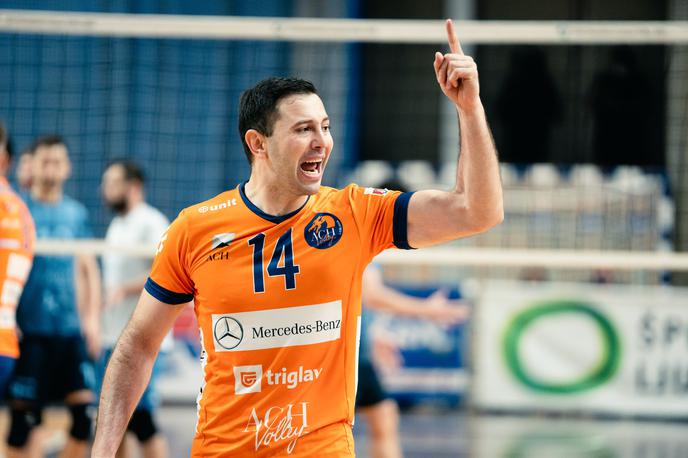 Nikola Gjorgiev - ACH Volley | ACH Volley je s 3:1 premagal Salonit, 16 točk je dosegel korektor Nikola Gjorgiev. | Foto Aleš Oblak