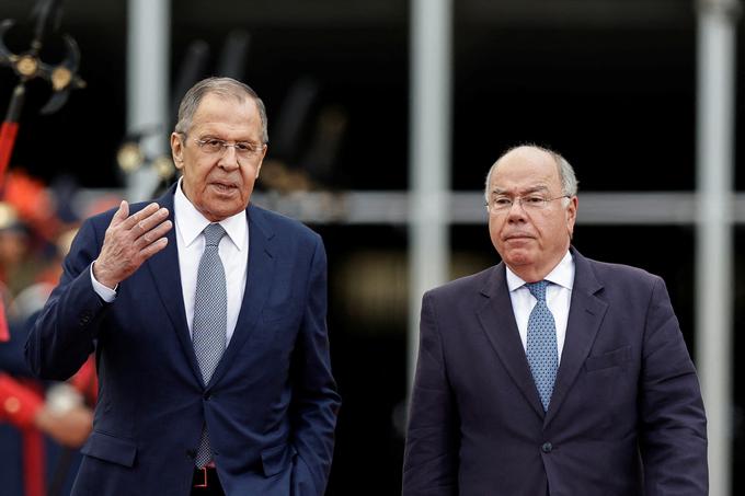 Sergei Lavrov in Mauro Vieira. | Foto: Reuters