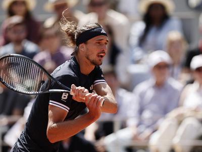 Zverev kljub pariški zmagi tretji, Cobolli prvič v top 10